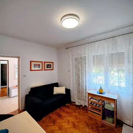 Apartment Angela Supetarska Draga