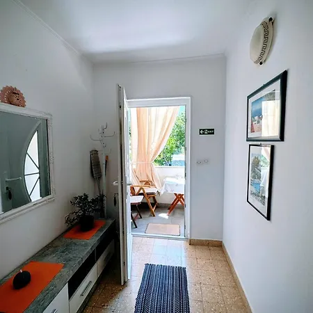Angela Apartment