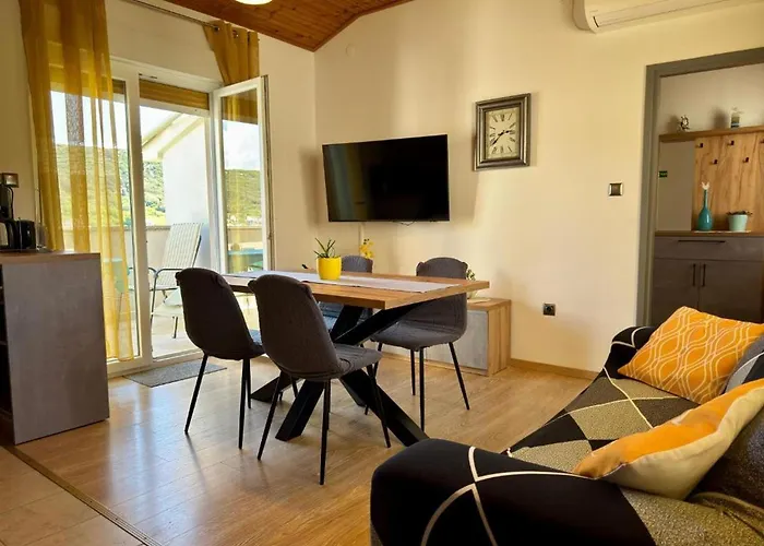 Angela Apartament Supetarska Draga