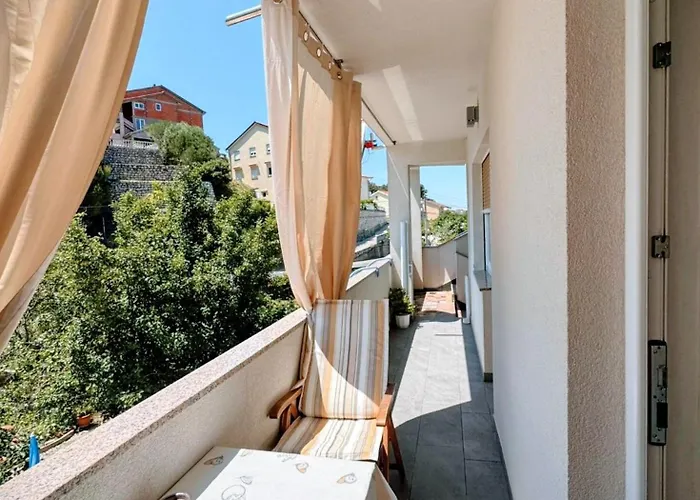 Angela Apartament Supetarska Draga