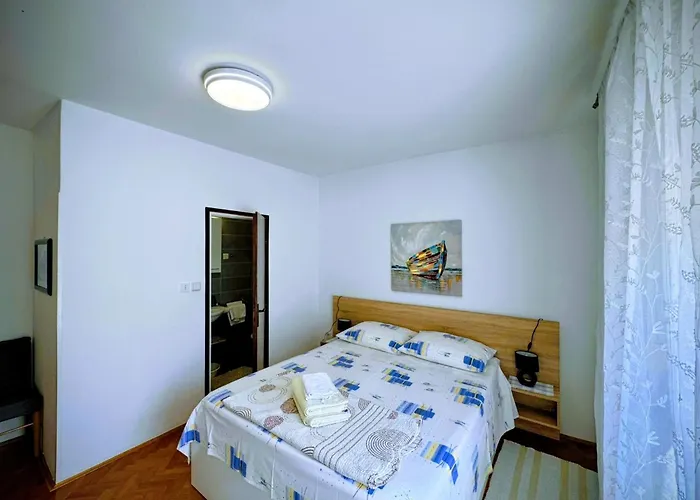 Apartament Angela Supetarska Draga