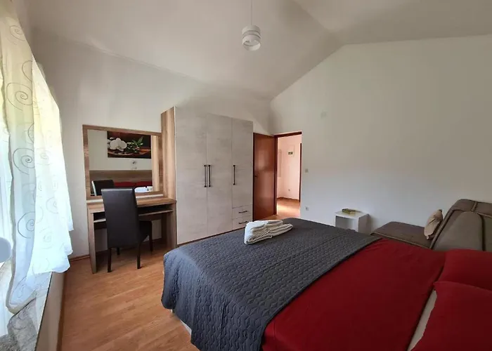 Angela Apartament *