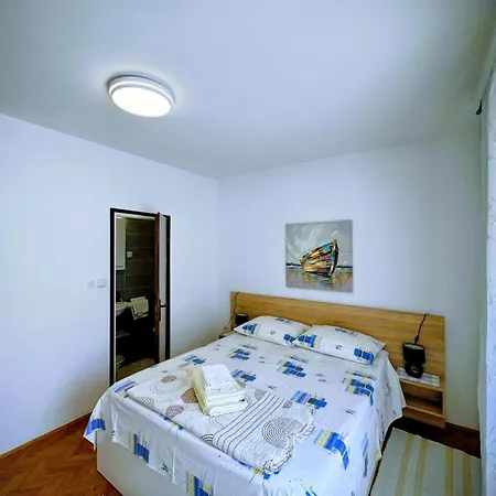 Apartament Angela Supetarska Draga