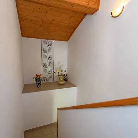Apartment Angela Supetarska Draga